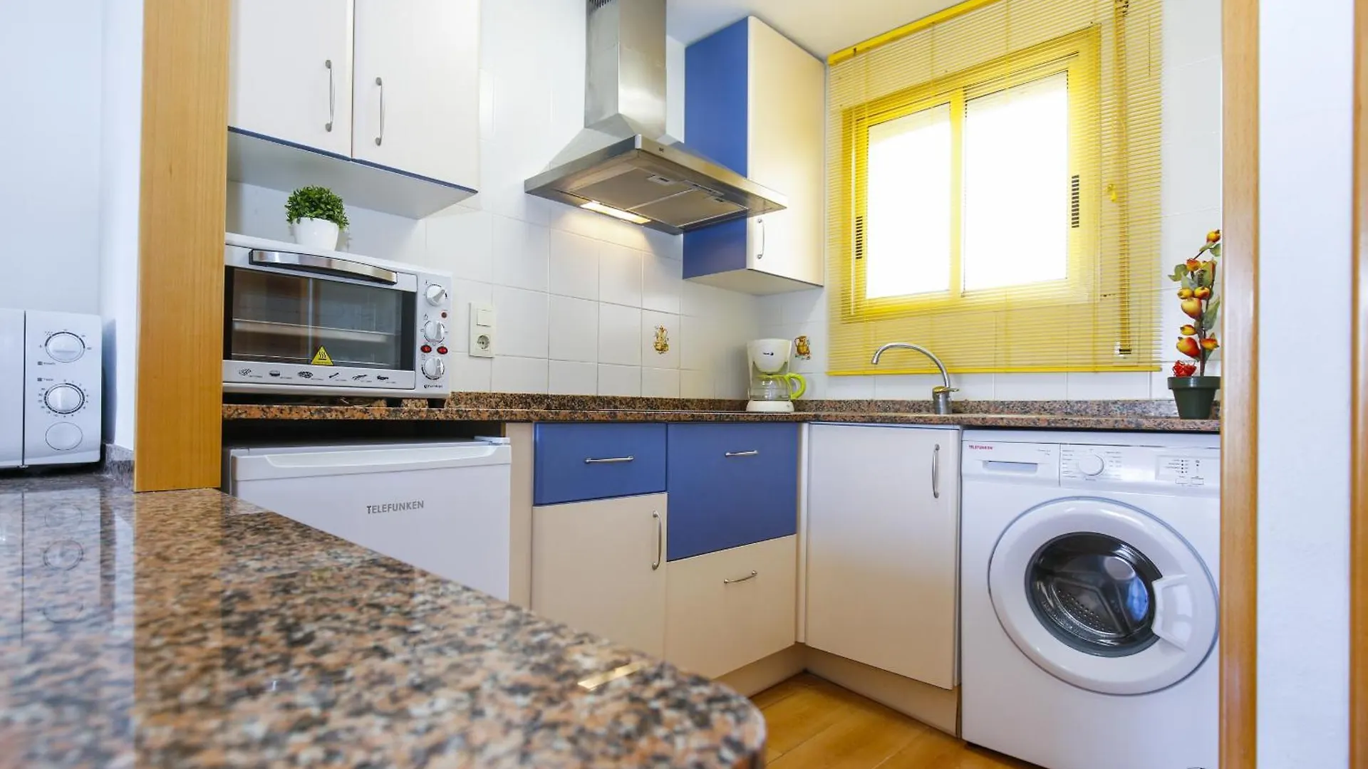 Flora Planet Costa Dorada Apartment Cambrils